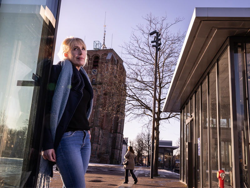 xaviere-heeremans-doorbreekt-taboe-seksueel-misbruik-met-indringend-boek-vol-getuigenissen