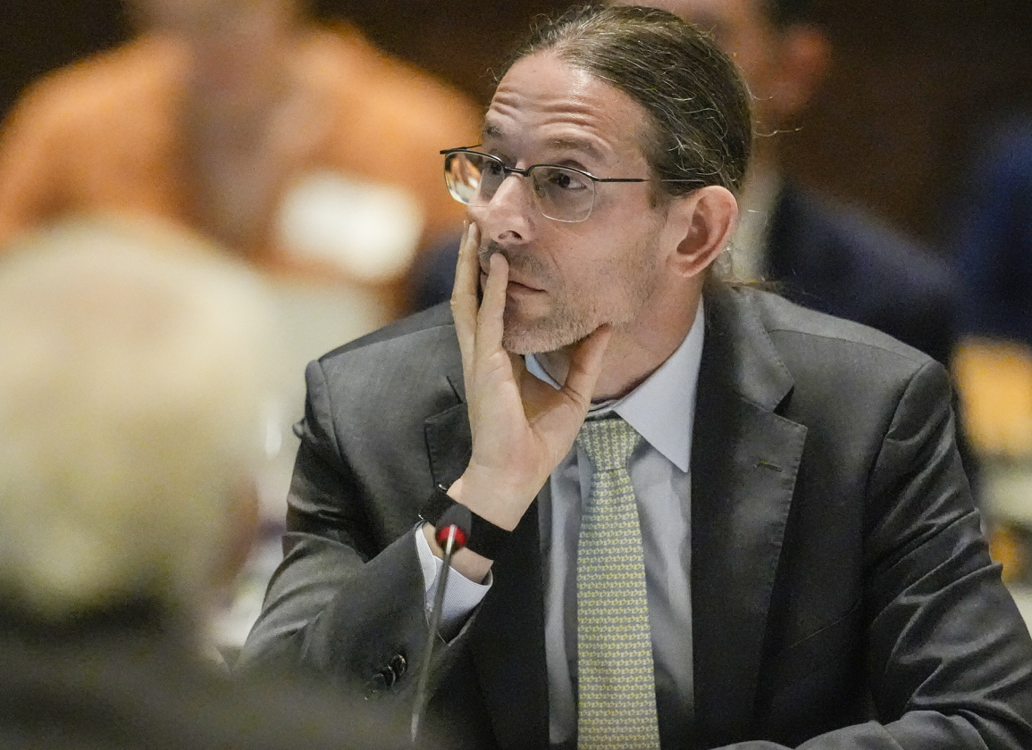 worden-de-coronavaccins-in-de-vs-van-de-markt-gehaald