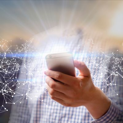 Nederlands bedrijf lanceert eerste telefoon op decentraal internet