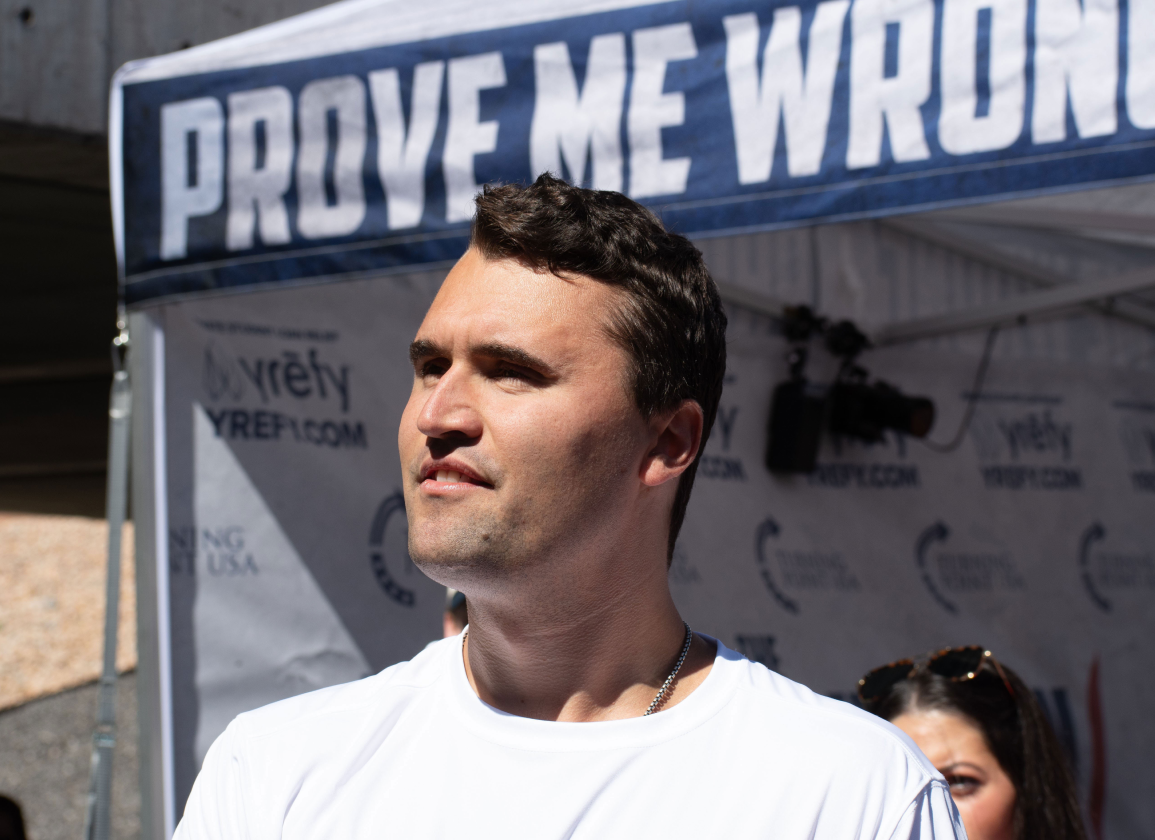 de-moord-op-charlie-kirk-het-officiele-verhaal-kan-niet-kloppen