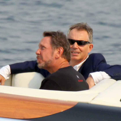 Groot-Brittannië zet stap naar controlestaat — met dank aan Tony Blair en Larry Ellison