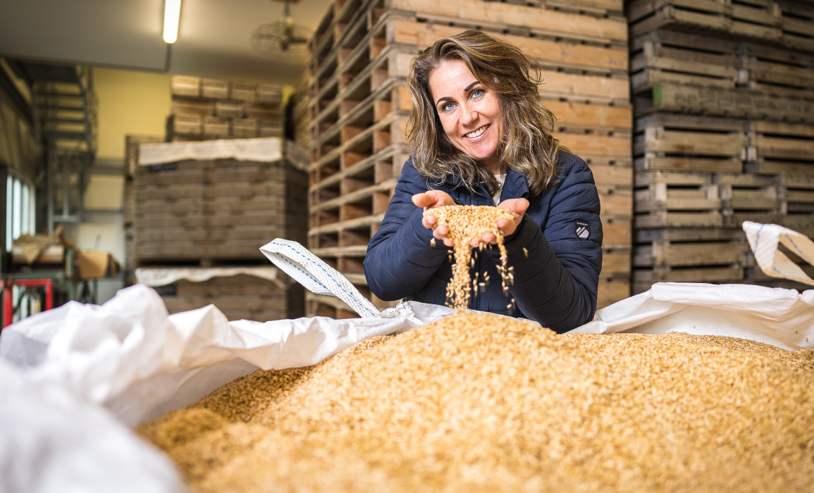 Naakte haver verovert het bord